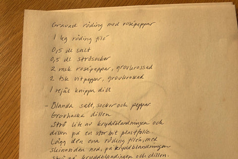 Gravad fjällröding med rosépeppar