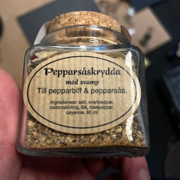 Ingredienser till pepparsås till viltkött köpa hos Swedish Wld