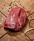Innanlår av renkalv från ett av recepten på viltkött från viltkokboken Kocken och jägaren du kan köpa online från Swedish Wild